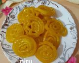 A picture of step 7 of Juicey And Crispy Jalebi.