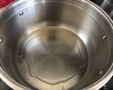 A picture of step 1 of Vegan Carrot Halwa.
