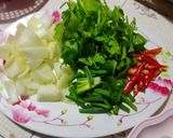 รูปขั้นตอนการทำที่ 2 ของ ปลาหมึกผัดไข่เค็ม 👏😊