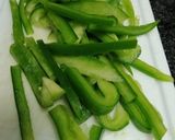 Foto del paso 1 de la receta: Lomo de cerdo guisado con verduras