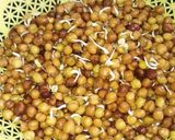 स्प्राउड चना चाट (sprouts chana chaat recipe in Hindi) रेसिपी चरण 1 फोटो