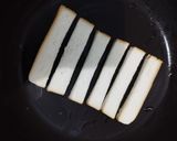 Foto langkah ke 2 dari resep Cheese Egg Bread Roll.