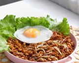 Foto langkah ke 4 dari resep Mie Goreng Taoge Bumbu Ebi.