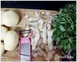 A picture of step 1 of Aloo Methi.