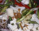 Foto del paso 2 de la receta: Espárragos y Coliflor salteados