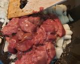 Hagymás csirkemáj zsírjában recept fázis 2 fotója