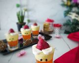 টু-ইন-ওয়ান জেলি কাস্টার্ড শান্তা (two in one jelly custard santa recipe in Bengali) রেসিপির ধাপ 4 ছবি