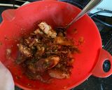 รูปขั้นตอนการทำที่ 5 ของ ข้าวยำไก่แซ่บซี๊ด