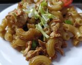 Foto langkah ke 3 dari resep Makaroni Goreng Ayam.