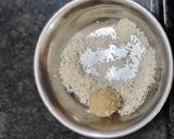 तिरंगा नारियल लड्डु (Tiranga nariyal ladoo recipe in Hindi) रेसिपी चरण 3 फोटो