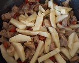 Pas rețetă Carne de porc cu legume la tigaie 2 fotografie