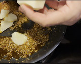 Foto del paso 3 de la receta: All i pebre de salmón
