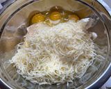A picture of step 5 of Sour Cream Meat Lasagna.