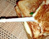 A picture of step 7 of Cheesy bread toast.