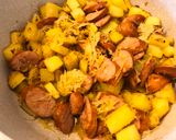 A picture of step 6 of German Sauerkraut Bratwurst Hash.