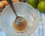 Foto langkah ke 3 dari resep Teh jahe untuk batuk dan radang tenggorokan.