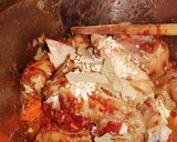 Foto del paso 4 de la receta: Paticas o manitas de cerdo con zanahoria