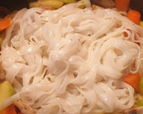 Foto del paso 3 de la receta: Fideos de arroz con verduras