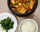 Foto langkah ke 7 dari resep Soondubu paste & jjigae.