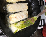 Foto del paso 2 de la receta: Judías verdes con patata y lomo de merluza a la plancha