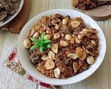 Foto langkah ke 4 dari resep Serundeng Daging Sapi tabur kacang tanah.