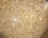A picture of step 1 of Mac And veggies cheese balls.