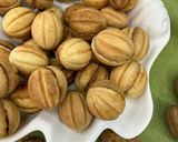Фото кроку 7 до Горішки зі згущеним молоком 😋.