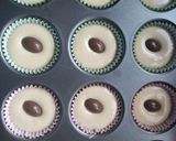 Foto del paso 5 de la receta: Magdalenas rellenas de Kinder lo Schoko-bons en Mambo