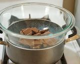 Foto langkah ke 3 dari resep Chocolate Mousse.