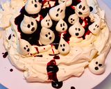 A picture of step 5 of Haunted Pavlova.