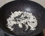 Foto langkah ke 2 dari resep Mie Nyemek Sawi.