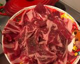 A picture of step 1 of Classic Japanese Pepper Beef Rice (No Teppan Needed, Just a Frying Pan!).