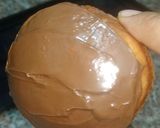 A picture of step 6 of Fluffy donuts.
