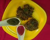 A picture of step 4 of Chopped Palak Pakora.