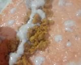 A picture of step 4 of Shawarma(with white sauce).