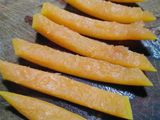 Lenguas de pomelo bañadas en chocolate y mermelada de pomelo
