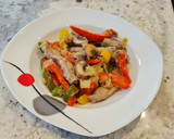 Foto del paso 4 de la receta: Salteado de ternera con pimientos tricolor y champiñones