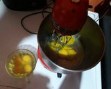 Foto del paso 1 de la receta: Bizcochuelo perfecto con 3 ingredientes en batidora