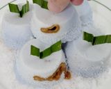 Foto langkah ke 6 dari resep Kue Putu (Bunga Telang) dengan Cetakan.