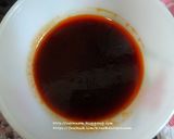 รูปขั้นตอนการทำที่ 2 ของ ก๋วยเตี๋ยวเส้นใหญ่ผัดน้ำพริกเผา