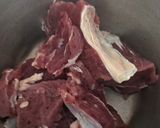 Foto langkah ke 1 dari resep 29. Semur Daging Kentang Istimewa.