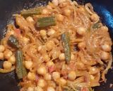 A picture of step 2 of Chickpeas Bhindi masala.