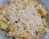 Foto langkah ke 4 dari resep 17. Potato Cheese Mpasi 14 bulan.