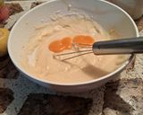 Foto del paso 2 de la receta: Bizcochuelo Marmolado con Dulce de Leche, Coco y Limón con Cocoa