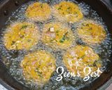 A picture of step 3 of Bengal Gram/Chana Daal Vadas with Fenugreek Greens.