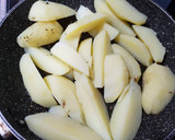 Foto del paso 7 de la receta: Filetes de trucha con patatas!!🐟😋🍴