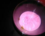 A picture of step 3 of Abstract flavoured smoothie with fresh mango.