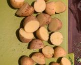 A picture of step 1 of Hearty vegetable stew.