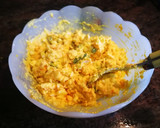 Foto del paso 4 de la receta: Crema de 3 quesos con huevo y zanahoria 🥕