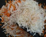 Foto langkah ke 5 dari resep Lumpia Basah Selada.